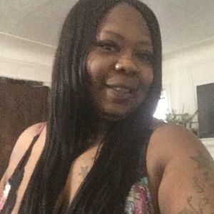 Meet your Posher, Janique